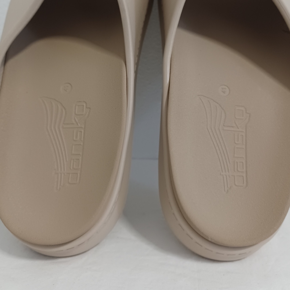 Dansko Devyn Slide Comfort Sandals Cream Women's Size 41 - Picture 7 of 11